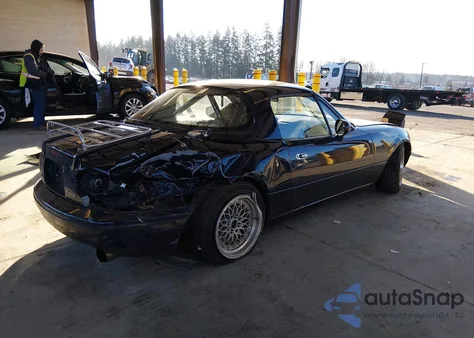 1996 Mazda Mx-5 Miata z USA, uszkodzony, nr VIN JM1NA3532T0713008